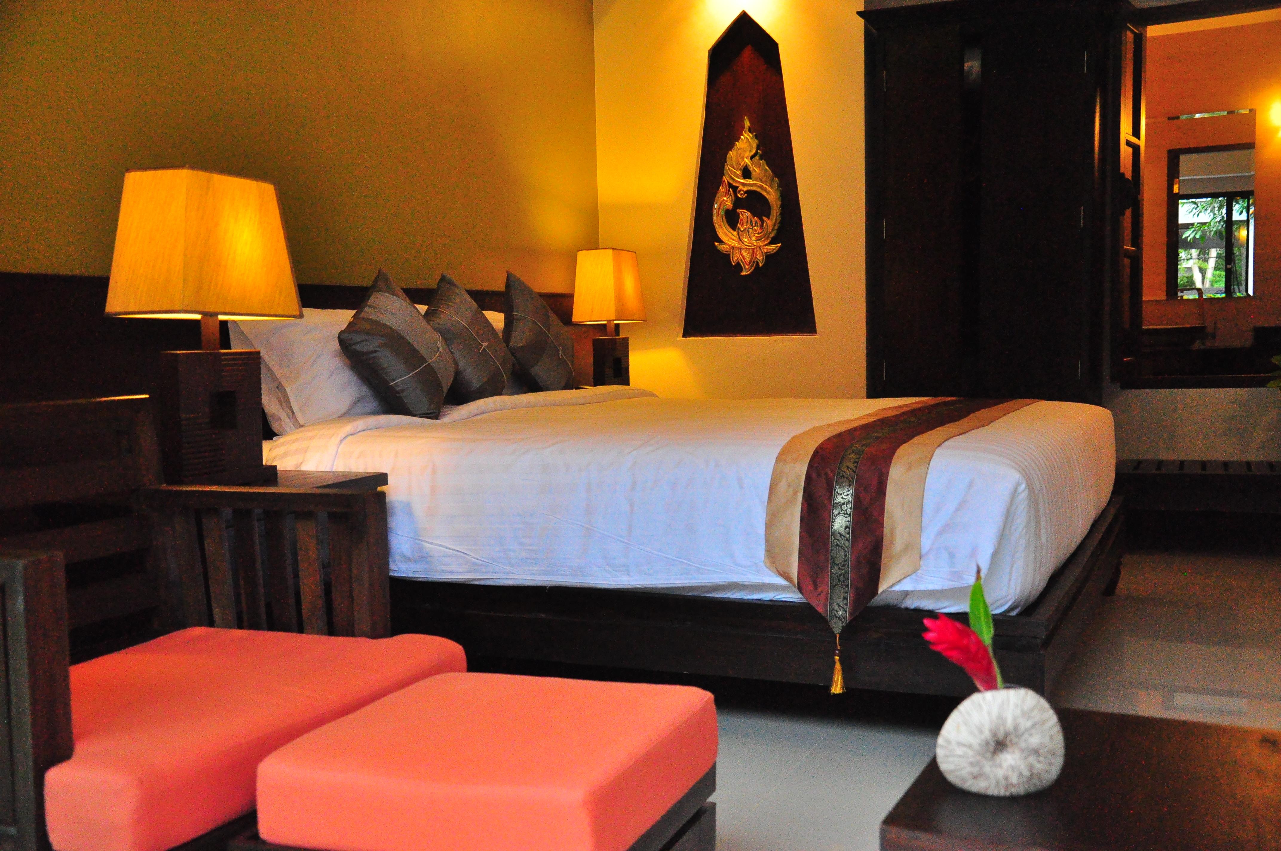 Navatara Phuket Resort Rawai Bagian luar foto