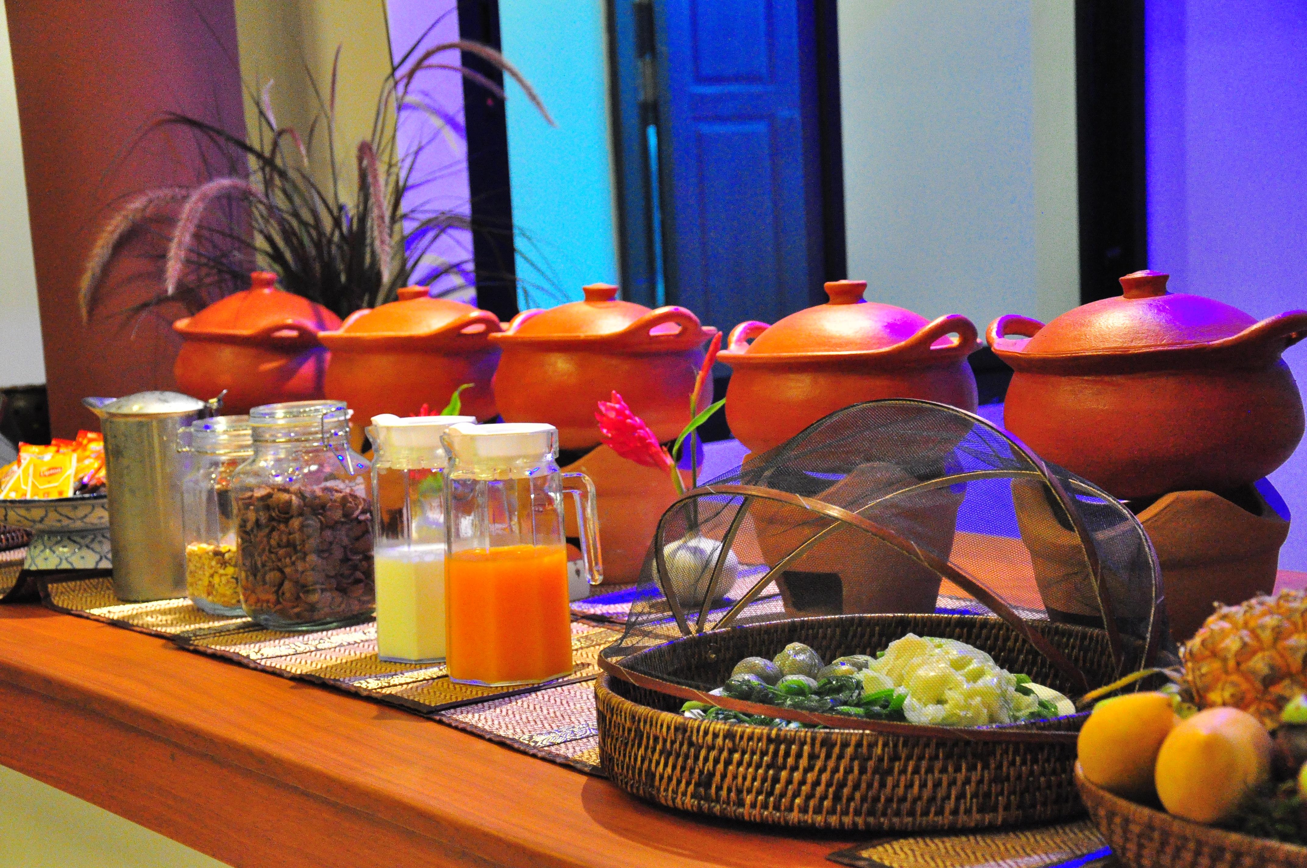 Navatara Phuket Resort Rawai Bagian luar foto