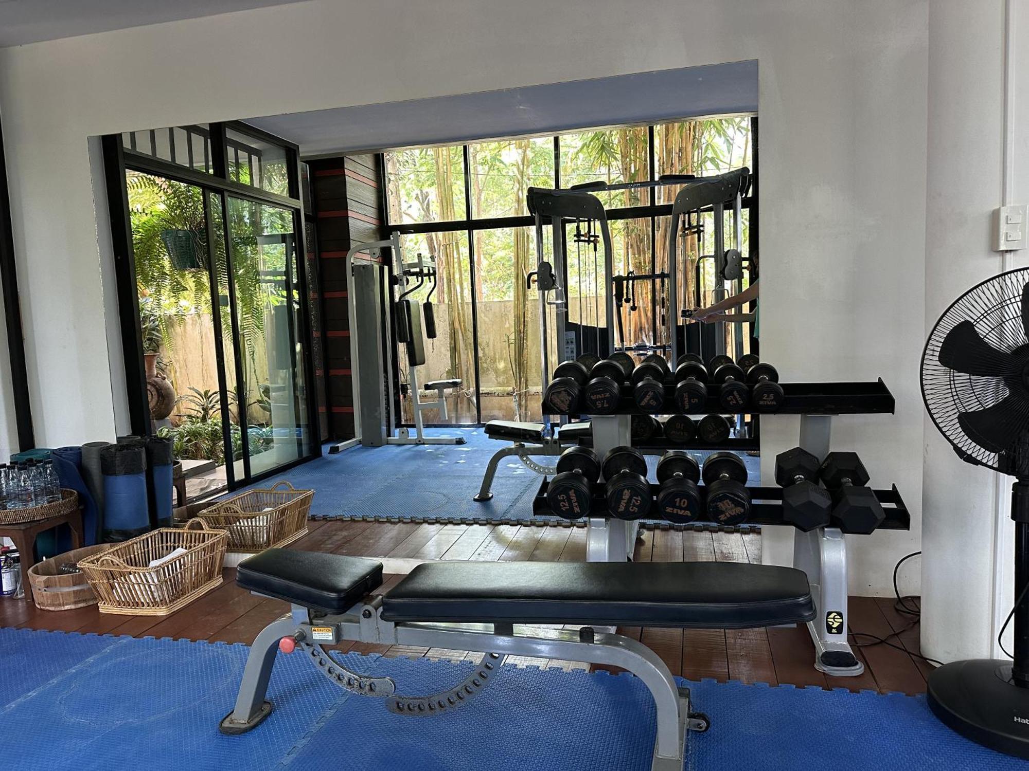 Navatara Phuket Resort Rawai Bagian luar foto