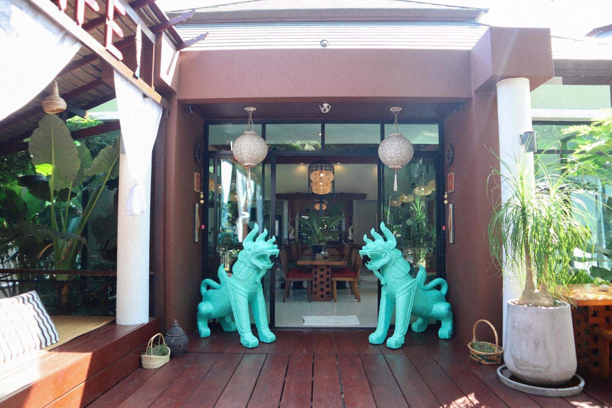 Navatara Phuket Resort Rawai Bagian luar foto