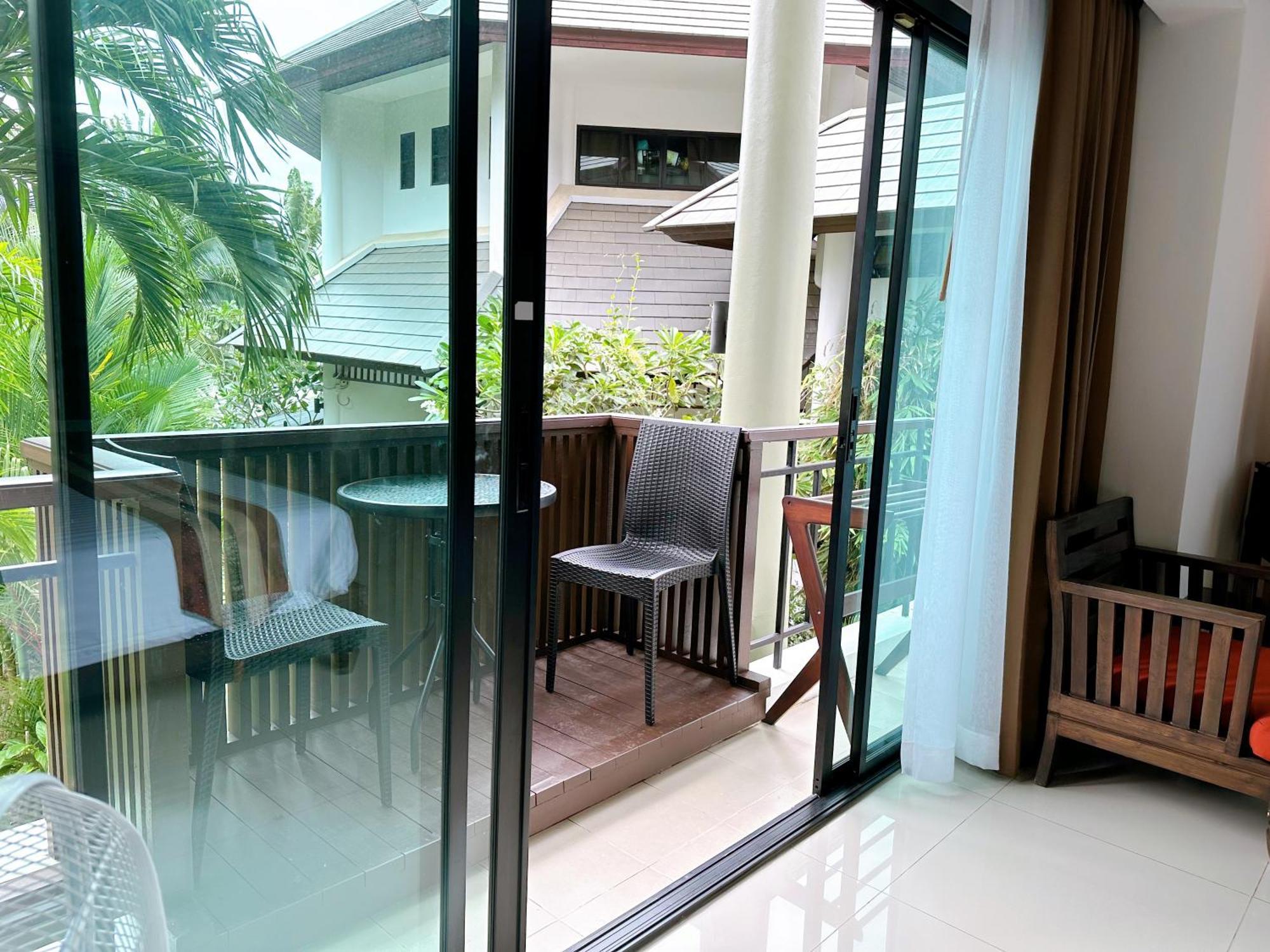 Navatara Phuket Resort Rawai Bagian luar foto