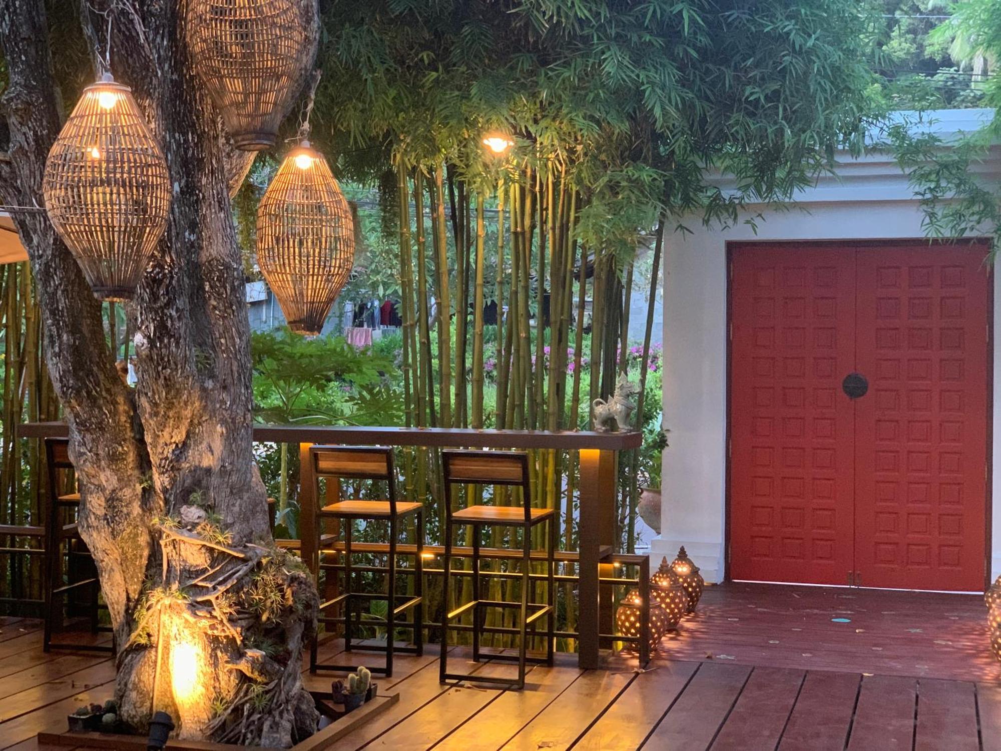 Navatara Phuket Resort Rawai Bagian luar foto