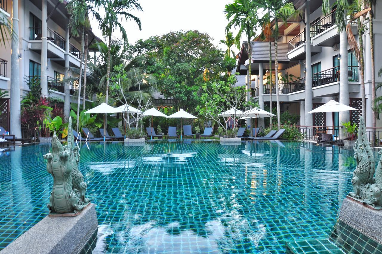 Navatara Phuket Resort Rawai Bagian luar foto